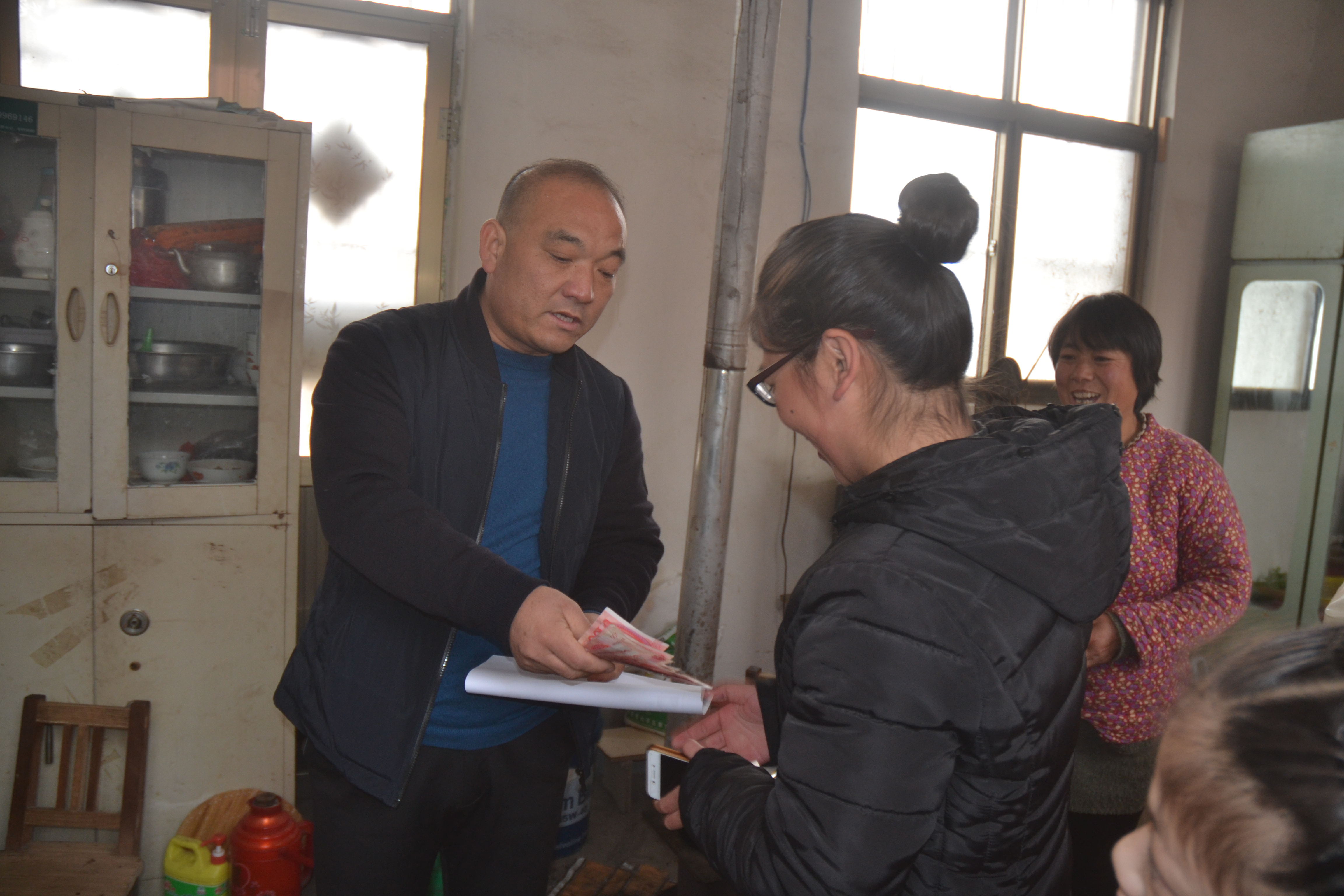 平邑县心连心义工联合会爱心助学第五站(图12)