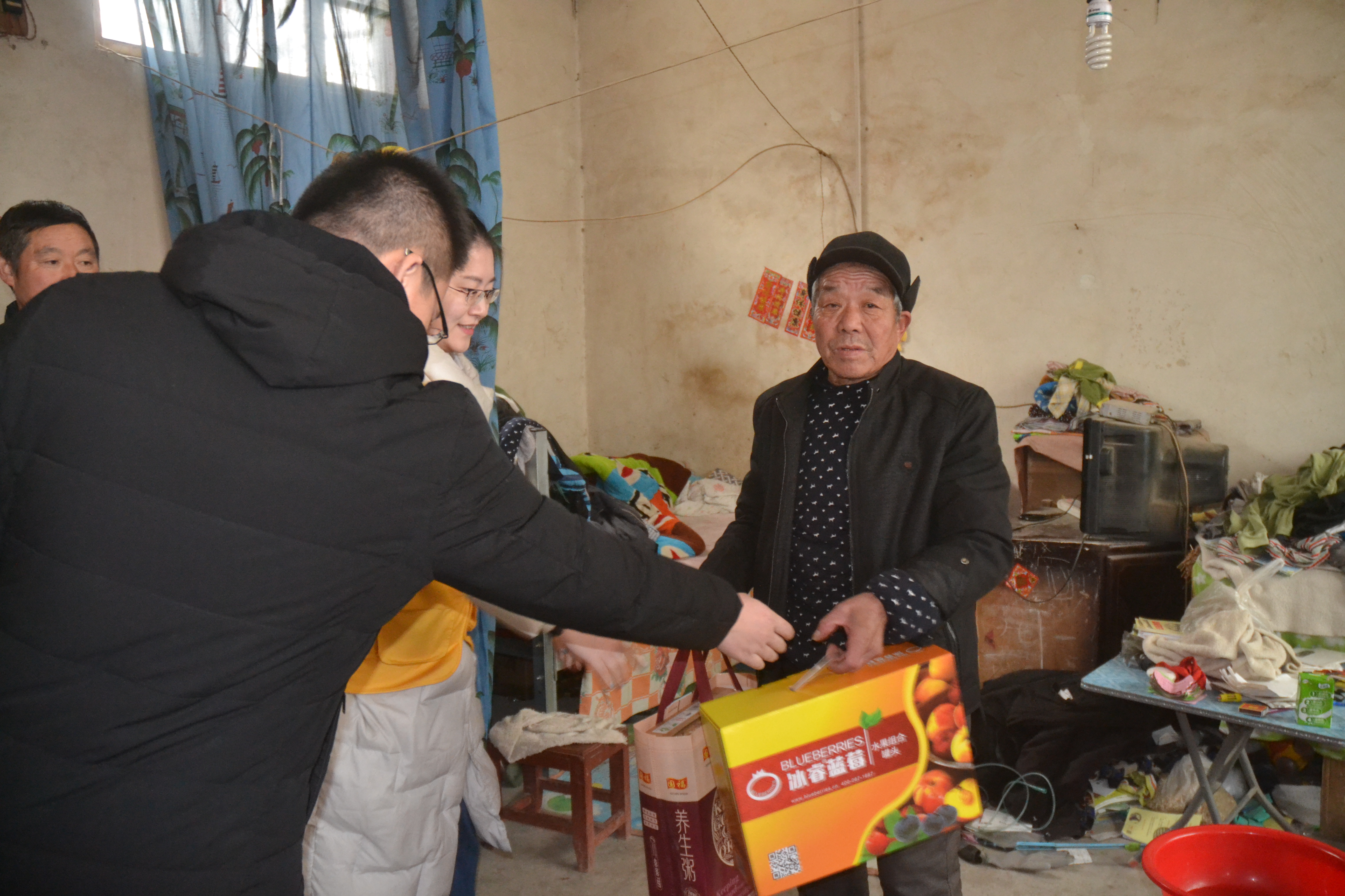 平邑县心连心义工联合会爱心助学第五站(图16)