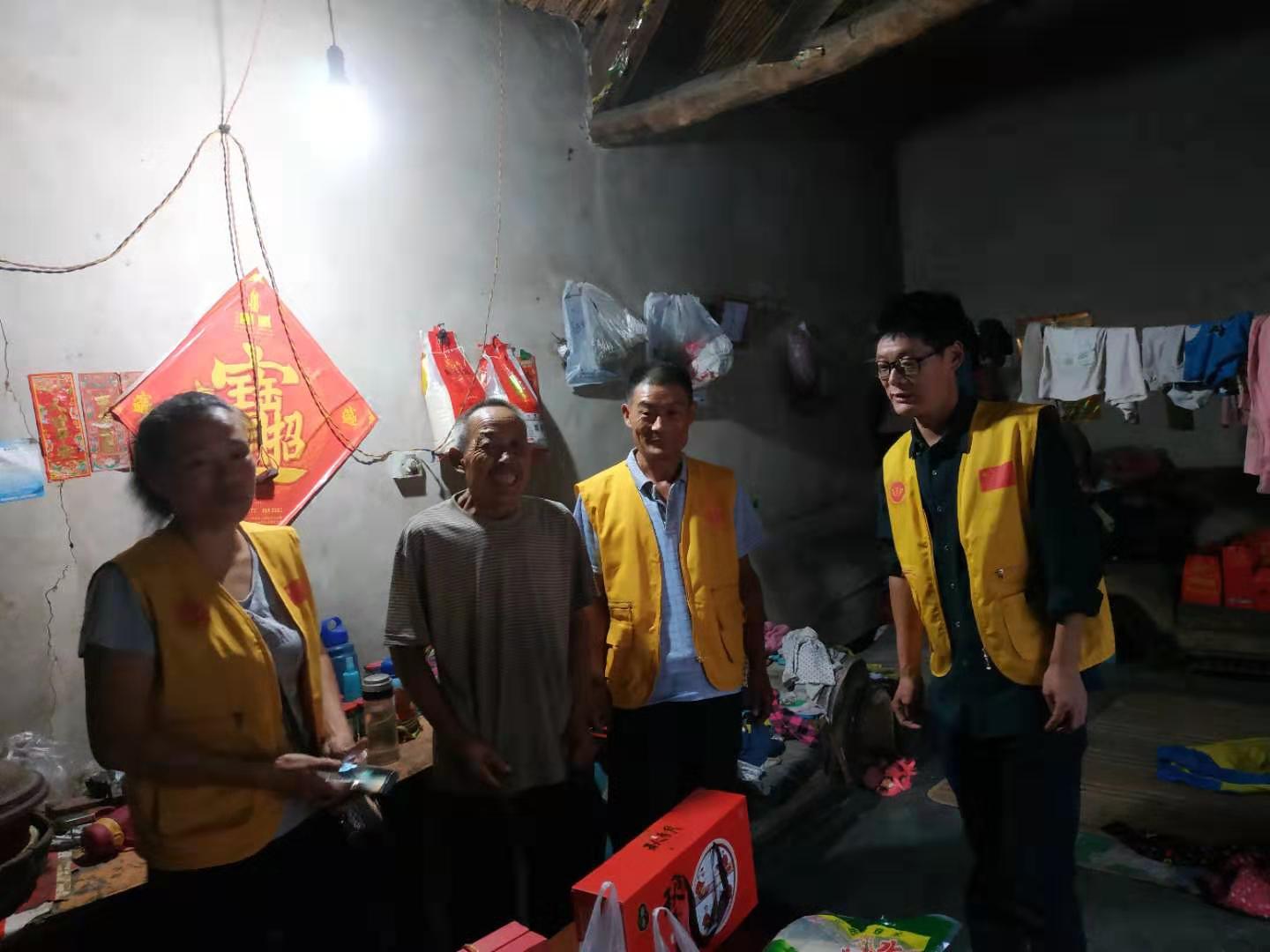 新时代文明实践：关爱孤寡老人共度中秋佳节(图19)